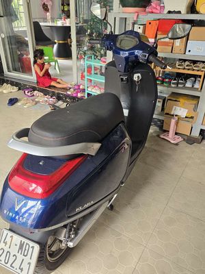 Xe máy điện VinFast Klara A2 Xanh đậm. Mua bán Xe điện tại Huyện Hóc Môn Tp Hồ Chí Minh được đăng bởi Quốc Phạm