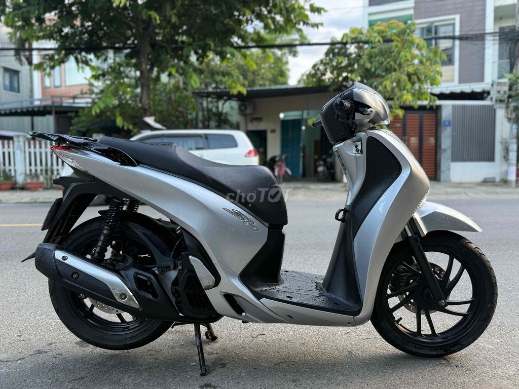 Honda SH 125i 2013 B.số 43 Góp trả trước 10tr. Mua bán Xe máy tại Quận Liên Chiểu Đà Nẵng được đăng bởi Hòa Xe Máy Cũ hình 3