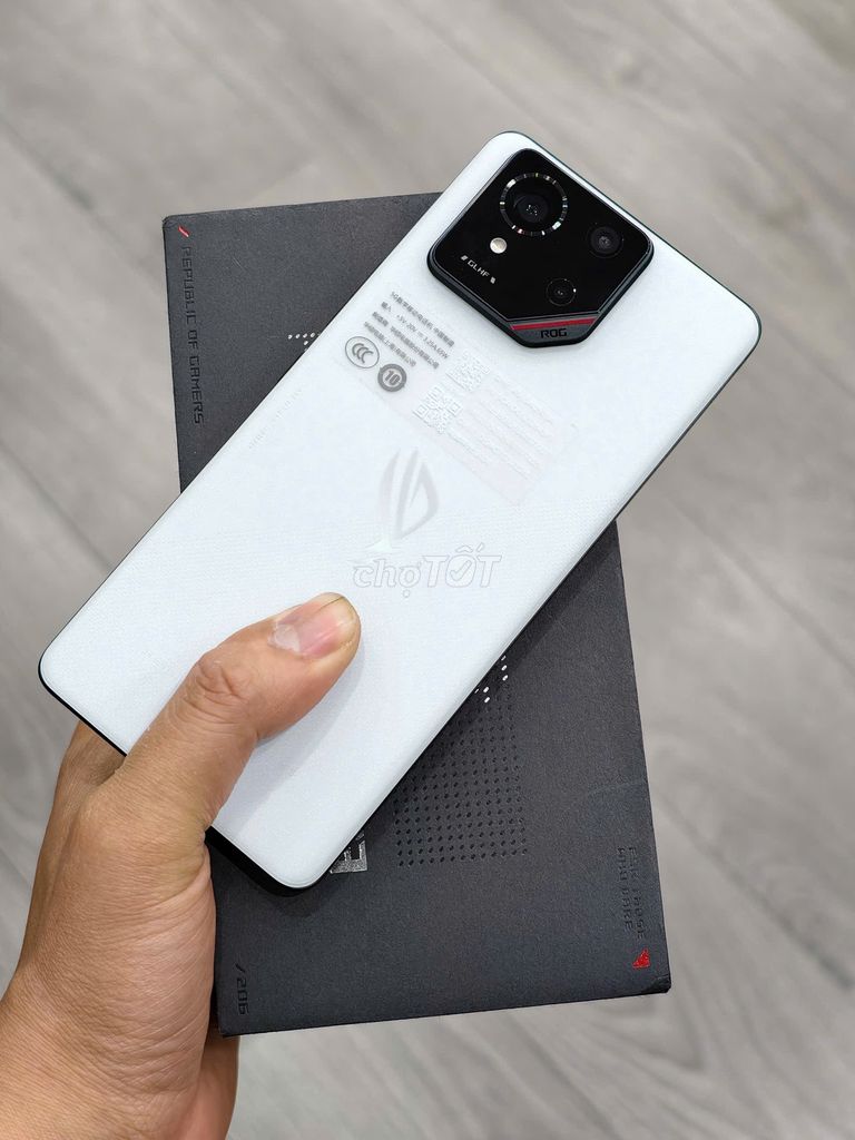 Asus Rog Phone 9 5G 512GB Trắng QUỐC TẾ rogphone 9. Mua bán Điện thoại tại Quận Đống Đa Hà Nội được đăng bởi Chung Trần Mobile hình 1