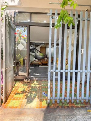Аренда · 4 комн. · 90 м² · Quận Thanh Khê, ул. Đường Điện Biên Phủ