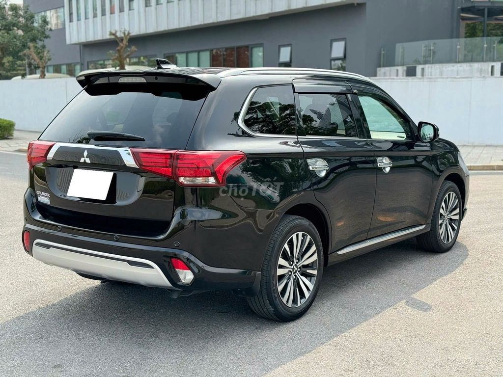 Bán Mitsubishi Outlander 2022 2.0 CVT. Mua bán Ô tô tại Quận Gò Vấp Tp Hồ Chí Minh được đăng bởi Xuân Trường hình 7