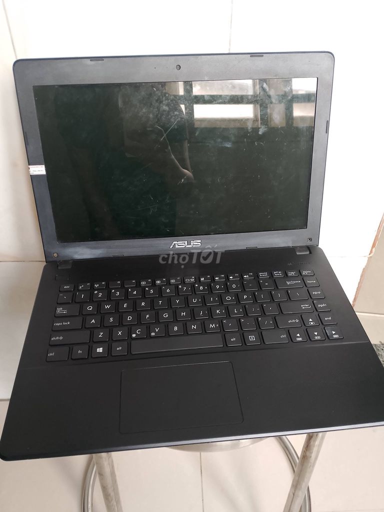 Asus Pentium 14.0 inch 4GB/500GB Đã sử dụng. Mua bán Laptop tại Huyện Bạch Long Vĩ Hải Phòng được đăng bởi Hội Đồ Điện Tử hình 1