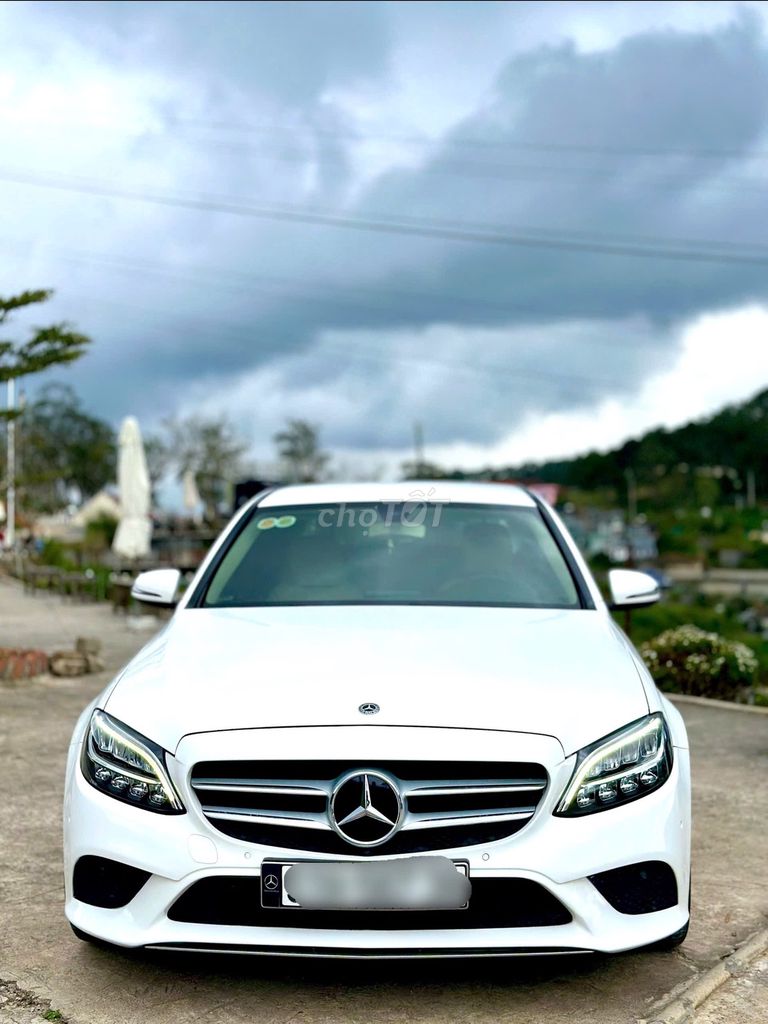 Mercedes Benz C Class 2019  - 61000 km. Mua bán Ô tô tại Thành phố Đà Lạt Lâm Đồng được đăng bởi Huy VF hình 3