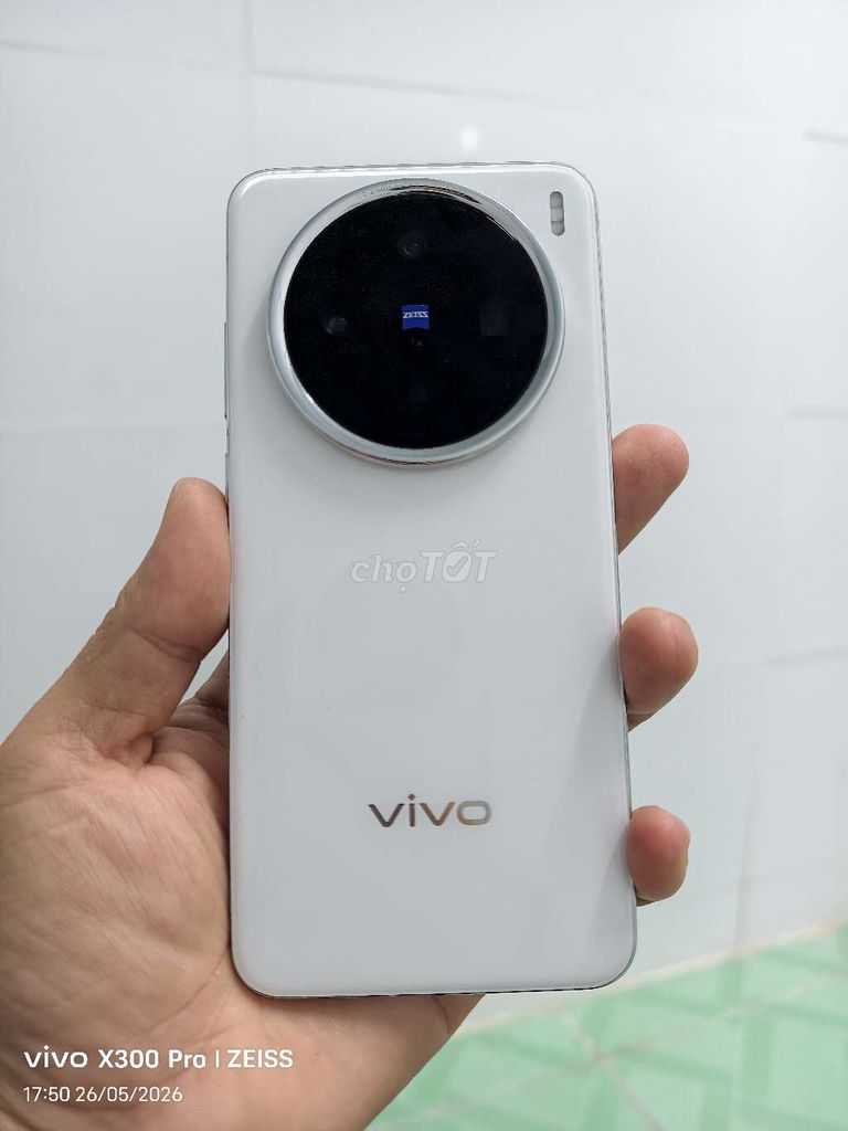 Vivo X200 256GB Trắng. Mua bán Điện thoại tại Thành phố Bến Tre Bến Tre được đăng bởi Lê Trường hình 1