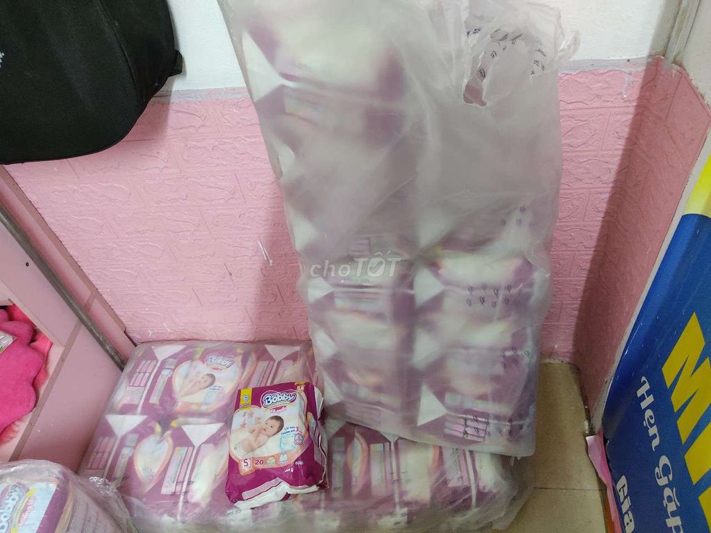Tã quần Bobby size S, 20 miếng