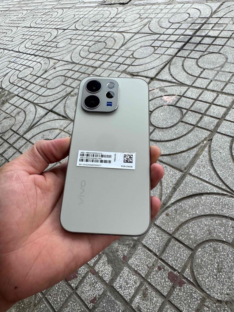 Vivo V70 8GB/256GB Xám Like New. Mua bán Điện thoại tại Huyện Thuỷ Nguyên Hải Phòng được đăng bởi Phạm Bá Khương hình 1
