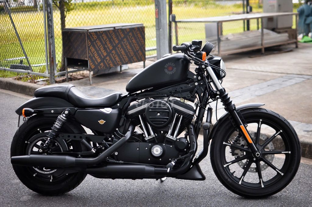 Thanh Motor cần bán Harley Davidson Iron 883 2020. Mua bán Xe máy tại Quận Hoàng Mai Hà Nội được đăng bởi Lê Chí Thanh hình 1