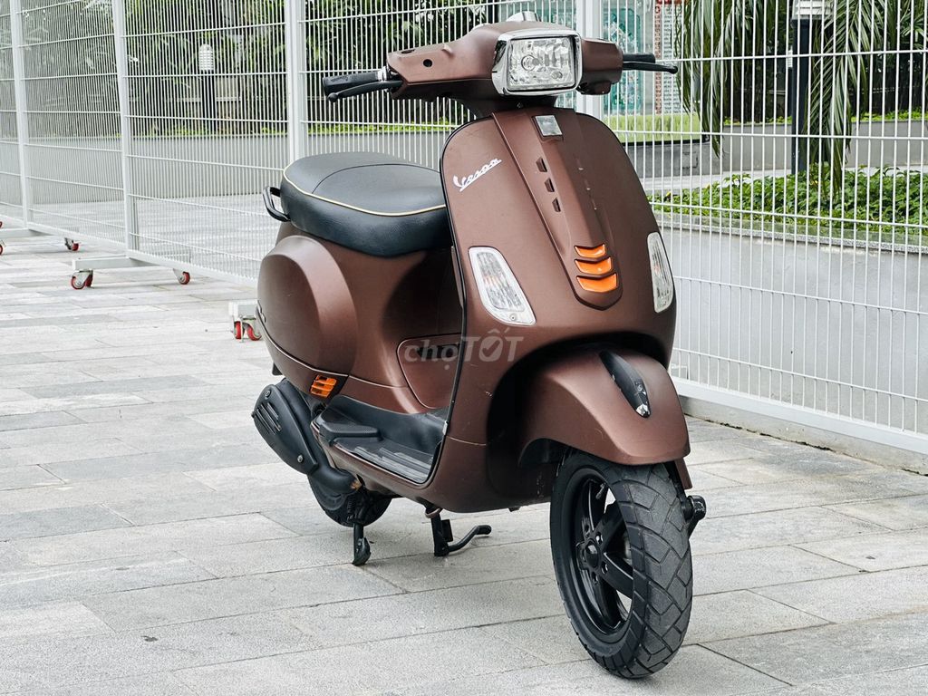 GIA ĐÌNH CẦN BÁN VESPA S 125  BIỂN HNỘI CHỦNỮ. Mua bán Xe máy tại Quận Nam Từ Liêm Hà Nội được đăng bởi TRÍ KIÊN hình 1