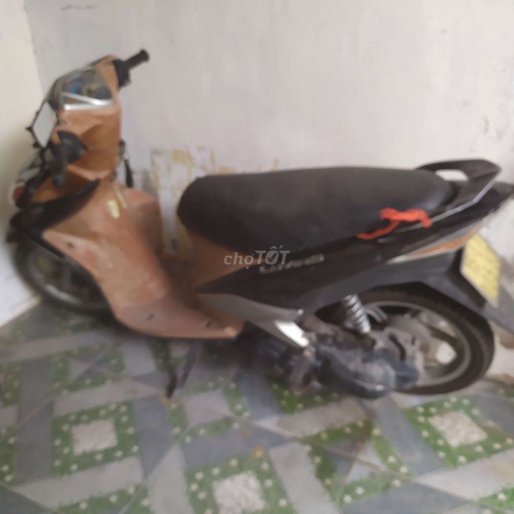 Giá xe tàu. Mua bán Xe máy tại Quận Ngô Quyền Hải Phòng được đăng bởi Tran ninh hình 1