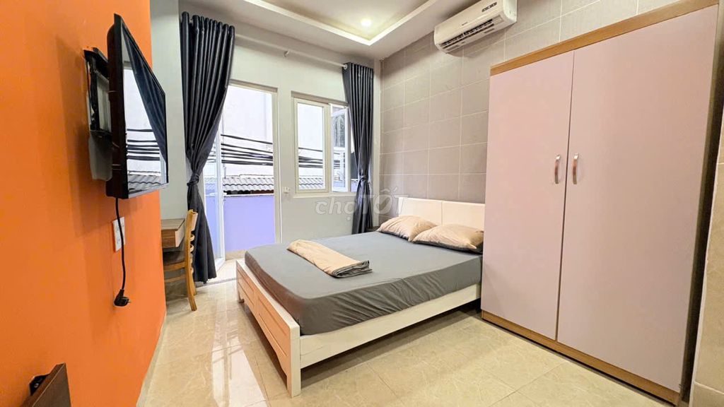 CHÍNH CHỦ CHO THUÊ STUDIO NGAY HOÀNG SA- QUẬN 3, BAN CÔNG THOÁNG 