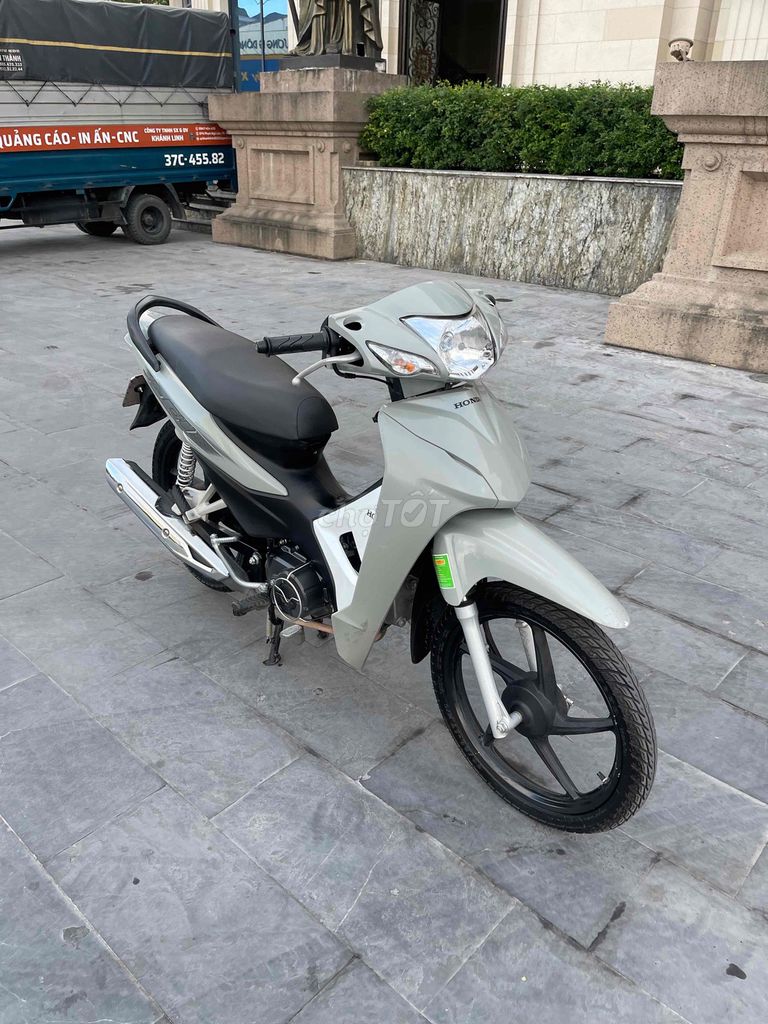 xe đẹp lướt,rẻ cho ae chơi. Mua bán Xe máy tại Thành phố Vinh Nghệ An được đăng bởi Mạnh Nhỏ hình 20