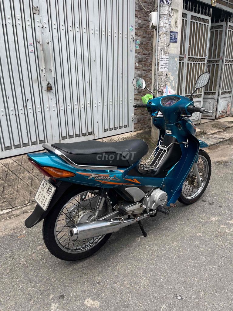 Future 2001 đầu ET bstp đầu nồi zin xe bao đẹp. Mua bán Xe máy tại Quận Bình Tân Tp Hồ Chí Minh được đăng bởi HUY hình 8