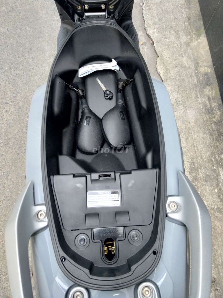 Cần bán gấp xe máy SYM bstp còn mới 99%.. Mua bán Xe máy tại Quận Tân Phú Tp Hồ Chí Minh được đăng bởi Minh ho. hình 5