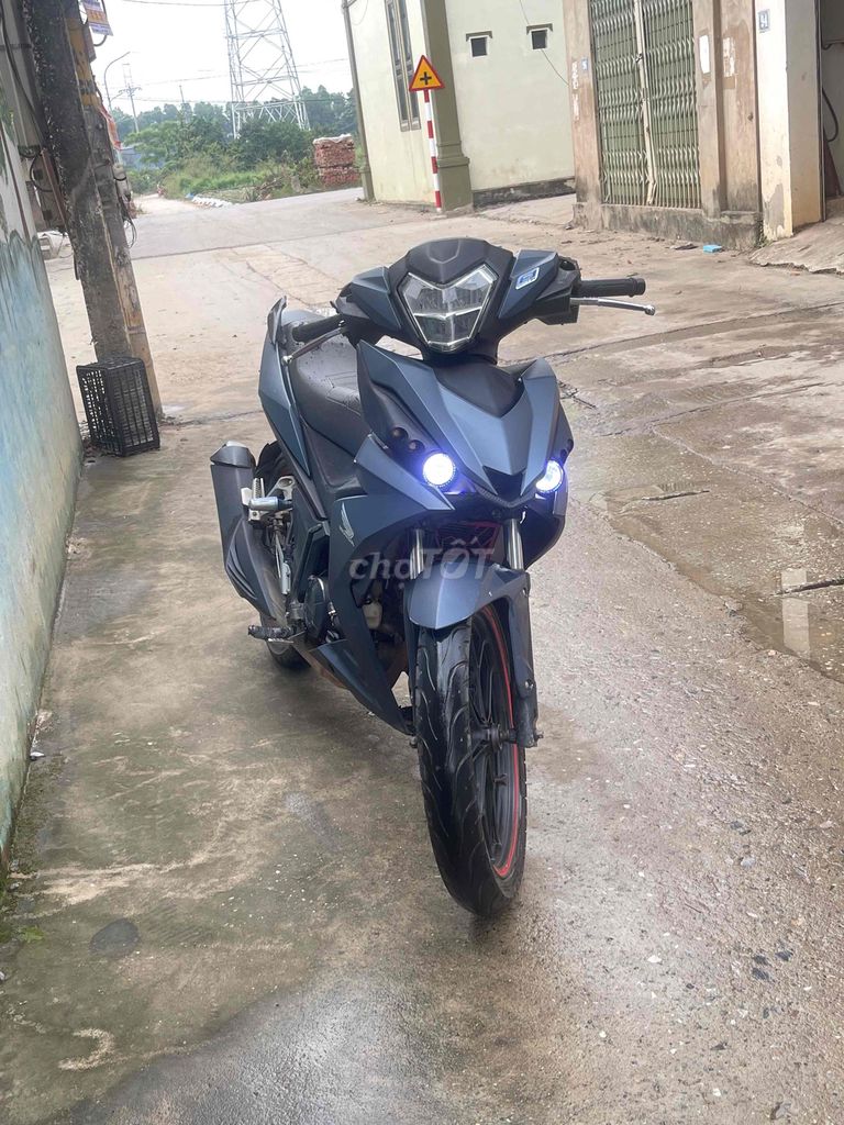 winner v1 máy zin đét đi hơn 2v. Mua bán Xe máy tại Quận Hà Đông Hà Nội được đăng bởi Khôi Nguyên hình 3