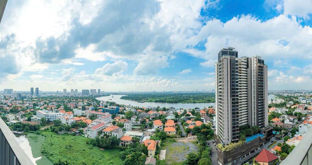 Квартира Мастери Тао Дьен, 100 м2, 3 спальни, район 2