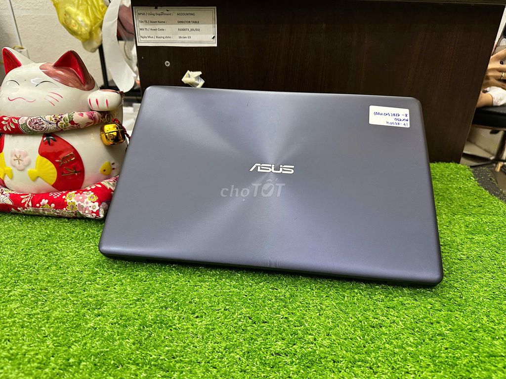 ASUS X542UF dùng tốt các chức năng làm việc