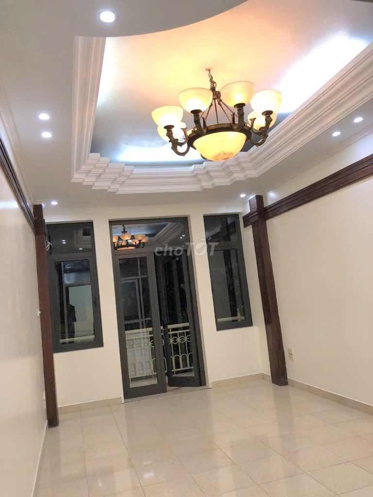 Cho thuê nhà phân lô khu Đầm Trấu làm văn phòng, 60m2, 5 tầng, 23tr/th