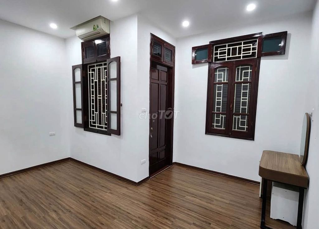 Дом на улице Luong Khanh Thien, 50м², расширяющийся кзади, более 15 млрд