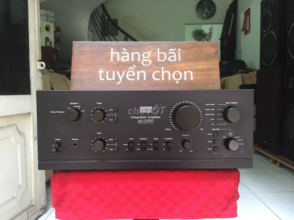 Amply SANSUI AU-D707 chạy 4 sò sắt