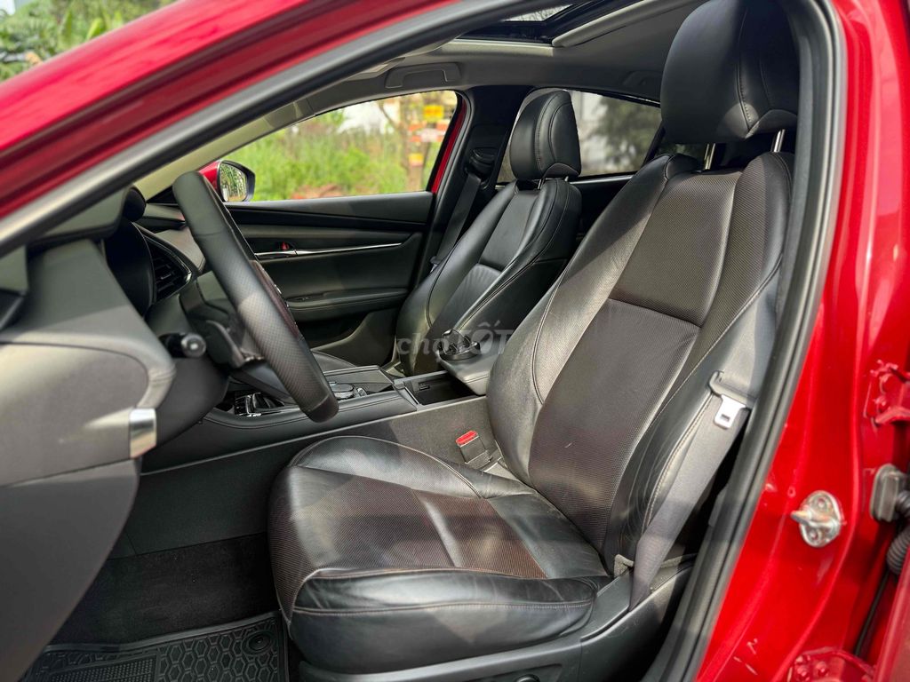 Mazda3 2021 2.0 Premium. Mua bán Ô tô tại Thành phố Thủ Đức Tp Hồ Chí Minh được đăng bởi Lê Nhường hình 9
