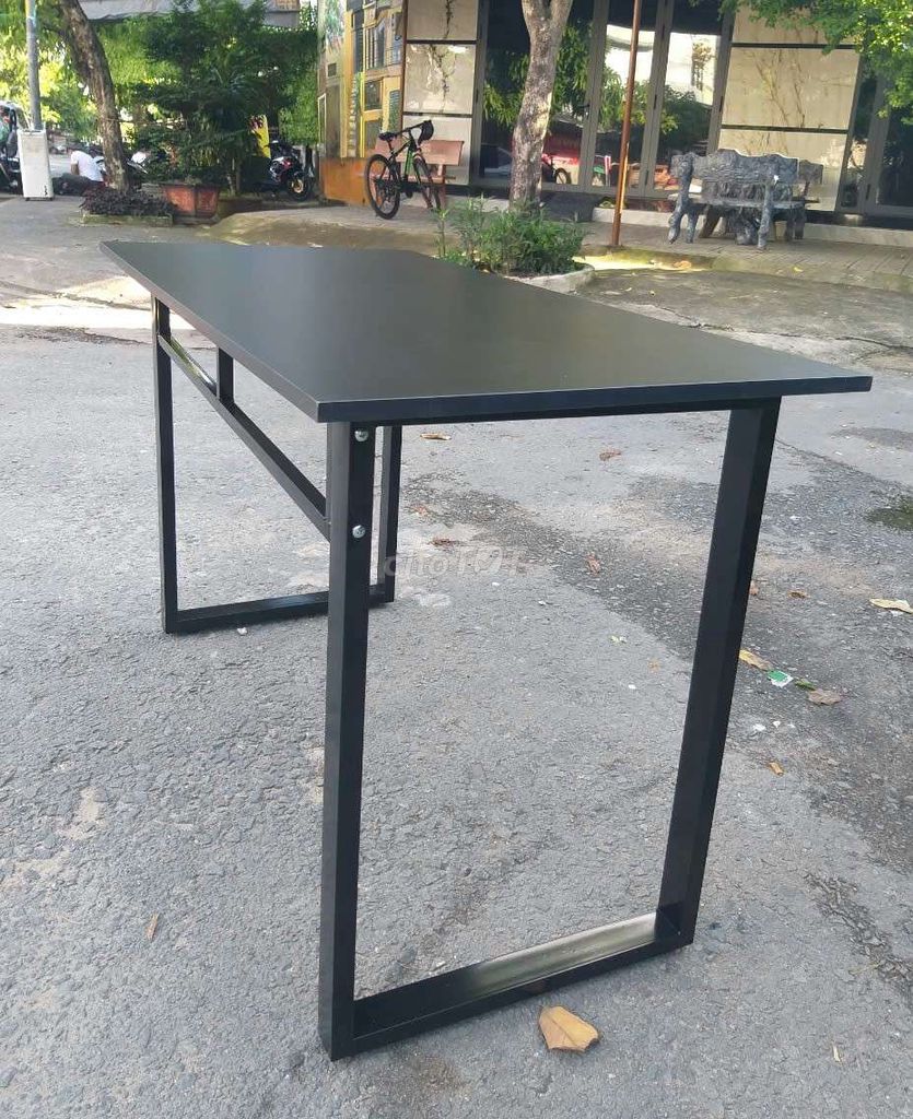 Bàn LV Học Tập 60x1m2.