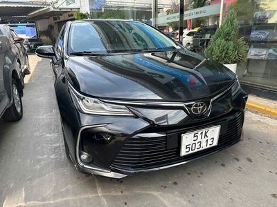 Toyota Corolla Altis 1.8V 2022, xe lướt 9 hãng