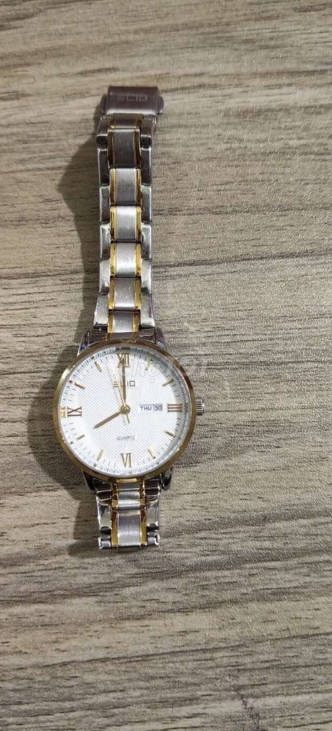 Đồng hồ Elio Nữ Thép không gỉ Cũ. Mua bán Đồng hồ tại Thành phố Thuận An Bình Dương được đăng bởi nguyễn Hương hình 1