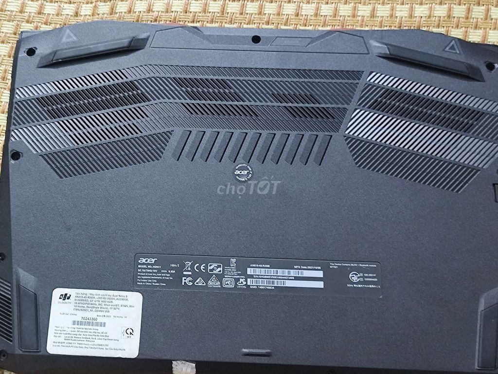 Acer nitro 5 nguyên tem ko qua sửa chữa gì