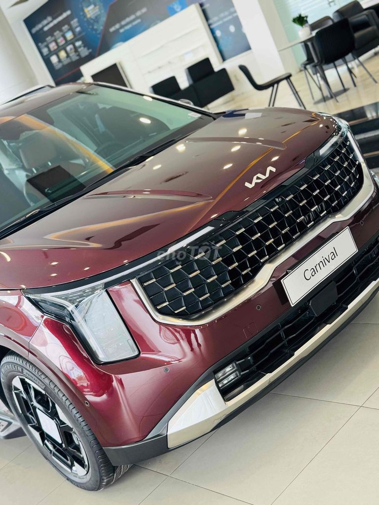 KIA Carnival 2.2D Signature 2025 дизель, новый 100%