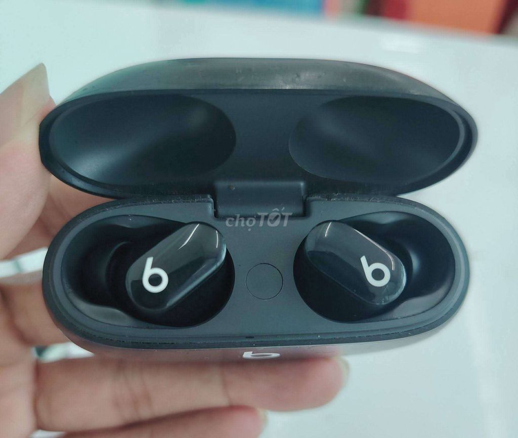 Tai nghe Bluetooth Beats Studio Buds chính hãng. Mua bán Tivi, Âm thanh tại Quận Bình Thạnh Tp Hồ Chí Minh được đăng bởi Thanh Nguyễn hình 1