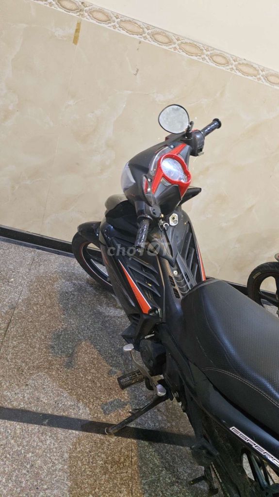 Мотоцикл Espero Ex King 50cc 2023 черного цвета