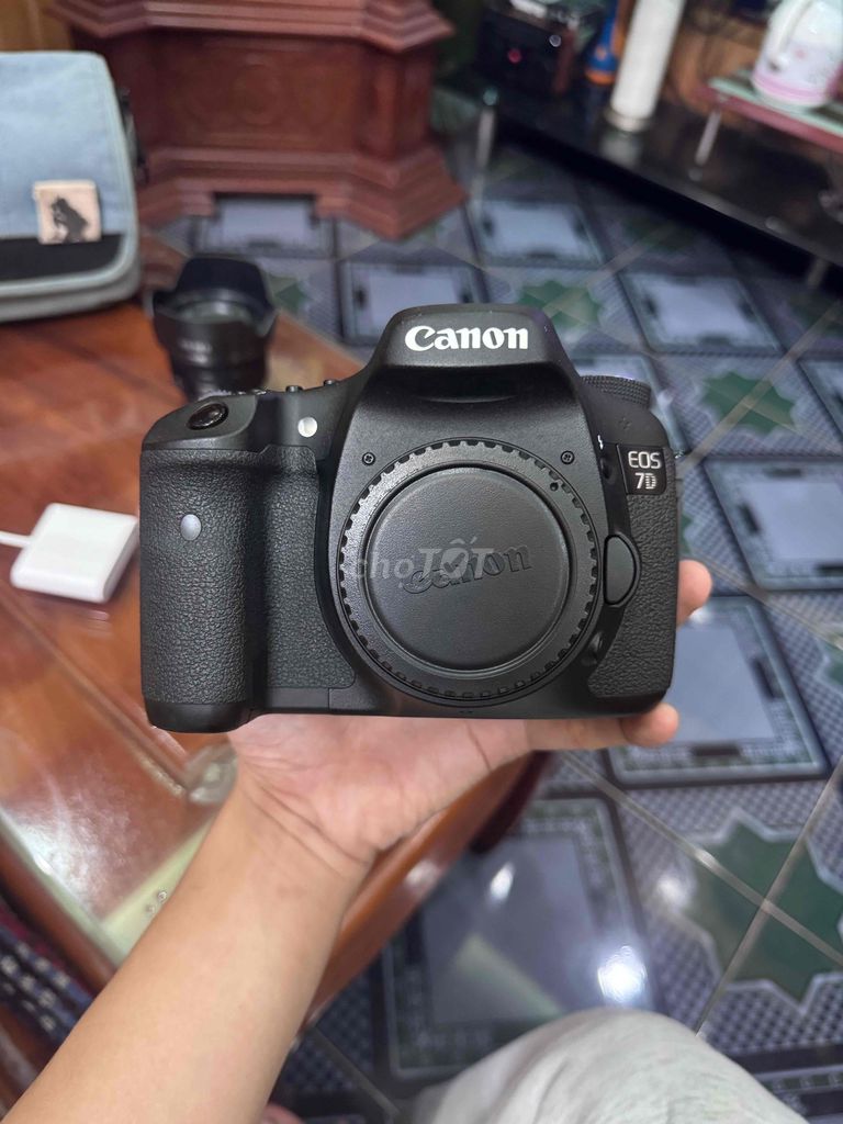 Canon 7D kèm Lens 50Stm. Mua bán Máy ảnh, Máy quay tại Huyện Gia Lâm Hà Nội được đăng bởi Nguyễn Đức Thắng hình 1
