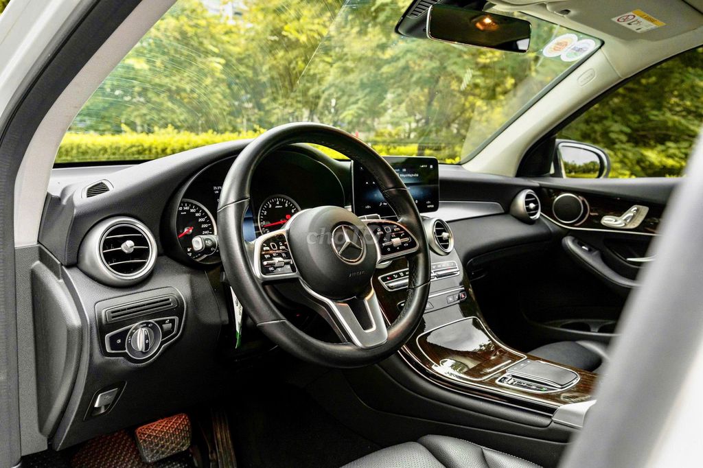 Mercedes GLC200 sx 2022 - sang trọng hiện đại. Mua bán Ô tô tại Quận Gò Vấp Tp Hồ Chí Minh được đăng bởi Trường Nguyễn Xe Sang hình 13