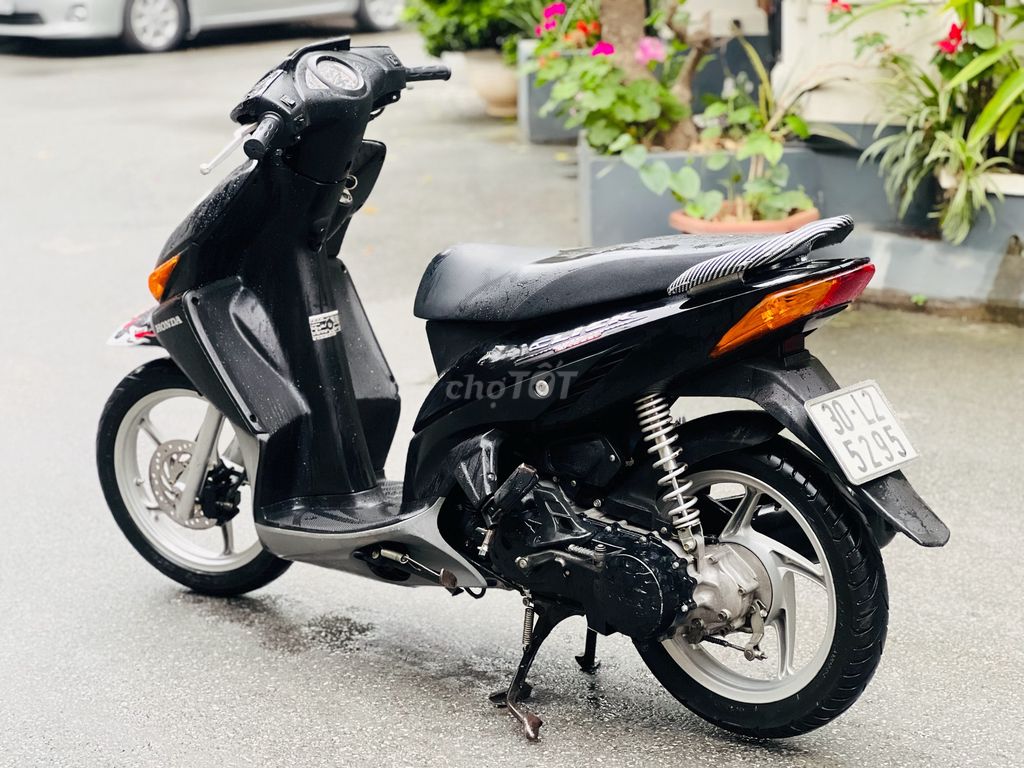 Honda Click 110 BIỂN HÀ NỘI MÁY ZIN NGON. Mua bán Xe máy tại Quận Bắc Từ Liêm Hà Nội được đăng bởi Thanh Tuyền hình 5