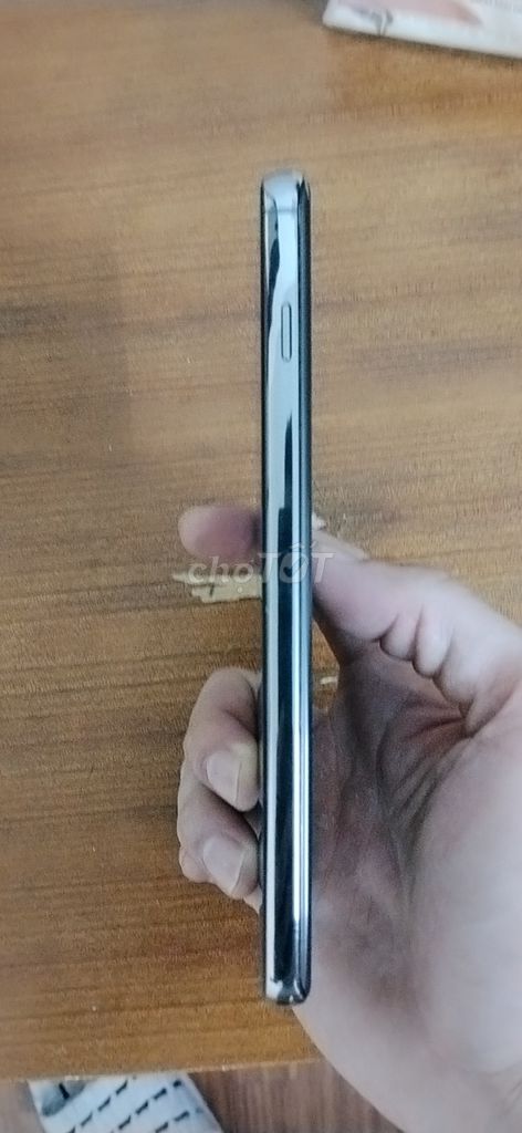 Samsung Galaxy S10 Plus 128GB Đen Mới. Mua bán Điện thoại tại Quận Hai Bà Trưng Hà Nội được đăng bởi Giang Duong hình 1