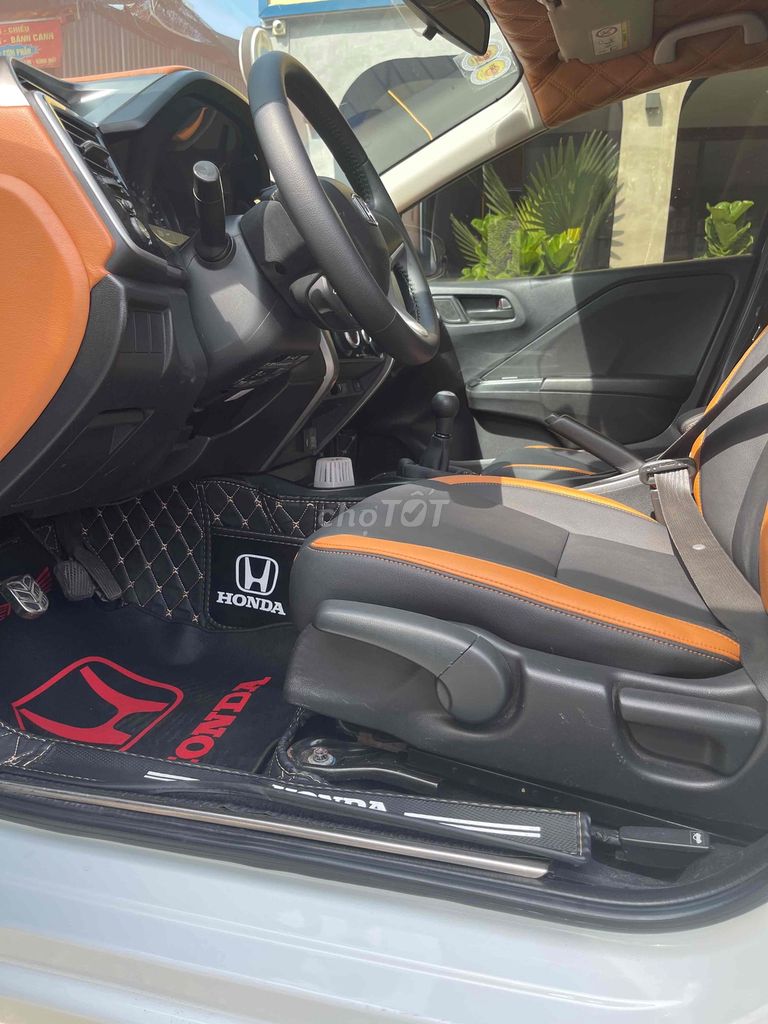 Honda City Trắng 5 chỗ Số sàn. Mua bán Ô tô tại Huyện Hóc Môn Tp Hồ Chí Minh được đăng bởi Thành An hình 11