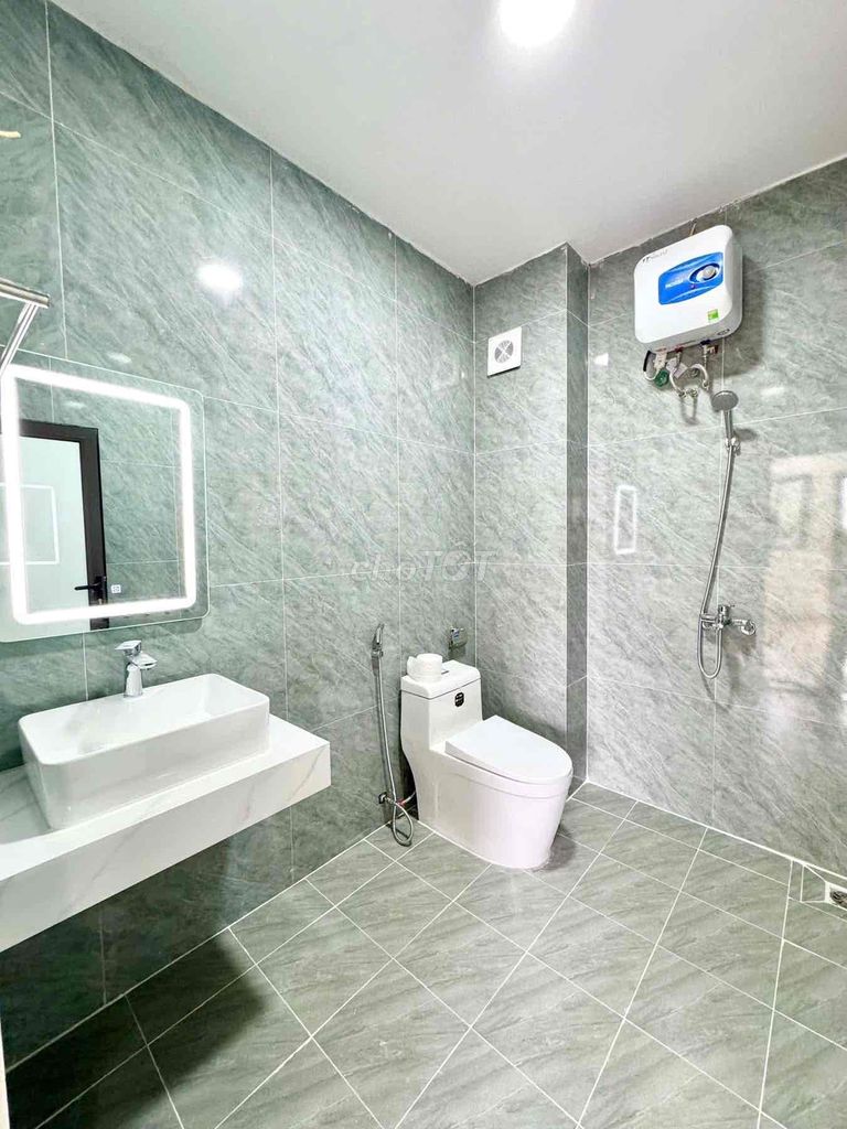 Nhà Ngọc Lâm,LB Giá Siêu Tốt Ô Tô Đỗ CỬa,Mới Đẹp Ở Ngay Sang Phố Gần. Mua bán nhà ở tại Quận Long Biên Hà Nội được đăng bởi Nguyễn Thị Lan hình 4
