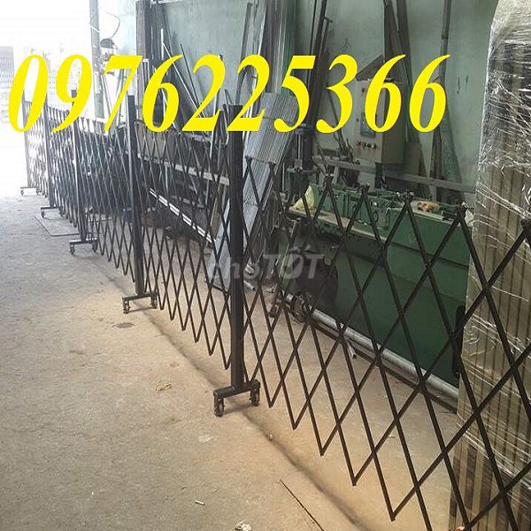 Hàng rào xếp sắt kéo tay tại Hà Nội. Mua bán Nội thất, đồ gia dụng khác tại Quận Nam Từ Liêm Hà Nội được đăng bởi Thùy Linh hình 1