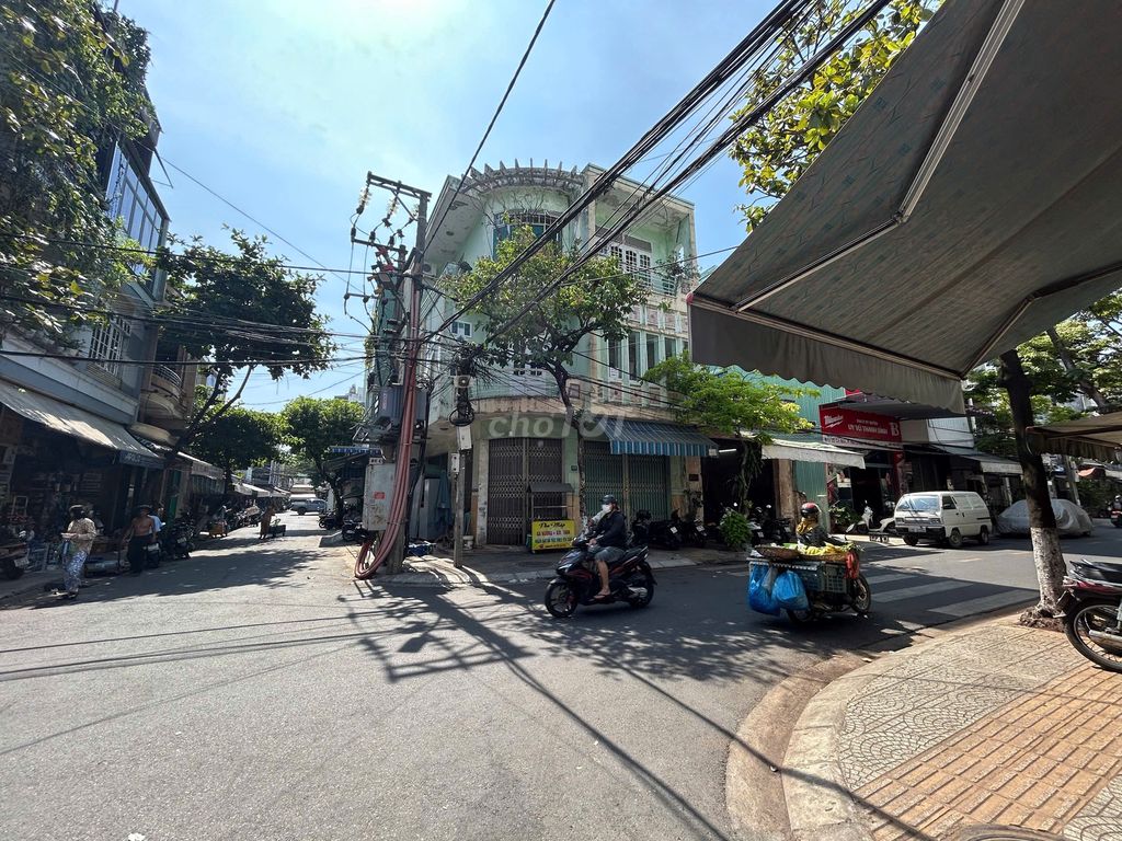 Lô góc Cô Bắc trung tâm Hải Châu buôn bán sầm uất nhất Đà Nẵng