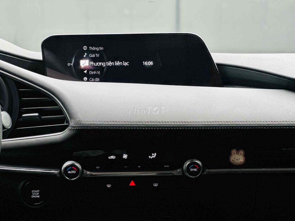 💯 MAZDA 3 LUXURY 2022 TRẮNG ĐẸP. Mua bán Ô tô tại Thành phố Thủ Đức Tp Hồ Chí Minh được đăng bởi Hứa Bửu hình 6