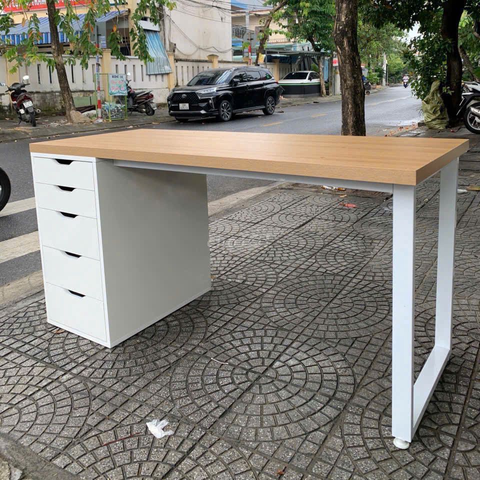 Bàn IKEA, bàn làm việc có ngăn kéo
