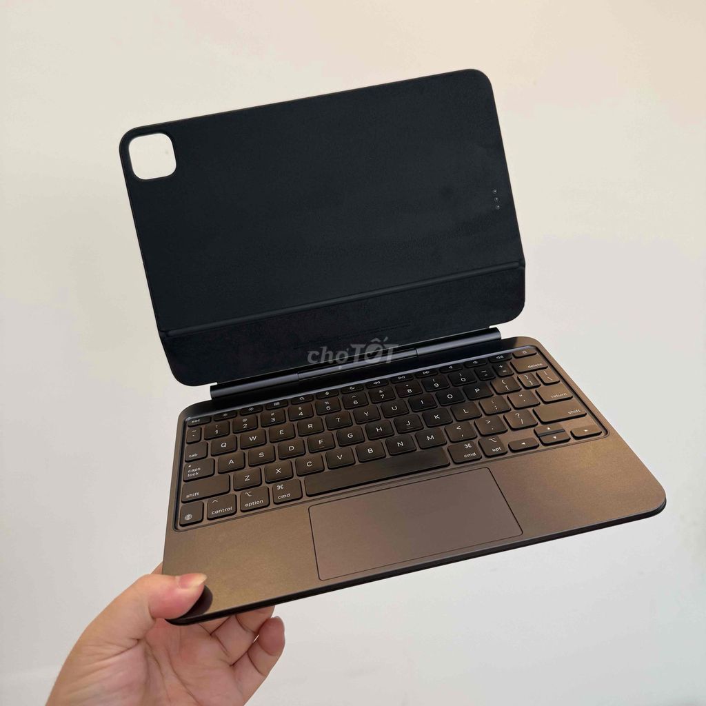 Bàn phím Apple Magic Keyboard 11 inch Pro M4, M5. Mua bán Phụ kiện (Màn hình, Chuột...) tại Quận Tân Bình Tp Hồ Chí Minh được đăng bởi Minh Tuấn hình 1
