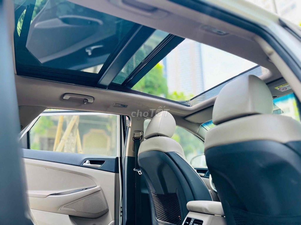 Hyundai Tucson 2.0ATH sx 2021 màu trắng siêu đẹp. Mua bán Ô tô tại Quận Cầu Giấy Hà Nội được đăng bởi Cao Quý hình 12