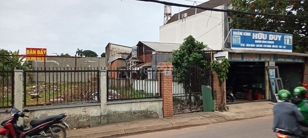 Bán đất thổ cư 560m2 tại thị trấn Hóc Môn, huyện Hóc Môn, TP.HCM