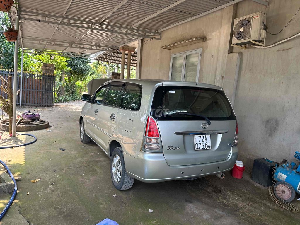 Toyota Innova 2008 G - 168000 km