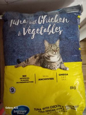 Thức ăn mèo Snappy Tom 8kg