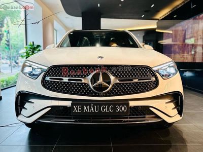 Mercedes Benz GLC 300 4Matic 2025 - 2 Tỷ 339 Triệu. Mua bán Ô tô tại Quận Long Biên Hà Nội được đăng bởi Nguyễn Văn Chung