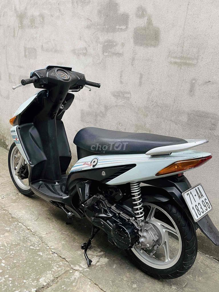 -Honda Click Play 110cc Máy Zin Êm Ấm Thì Thầm. Mua bán Xe máy tại Huyện Phong Điền Cần Thơ được đăng bởi Danh Hà hình 5