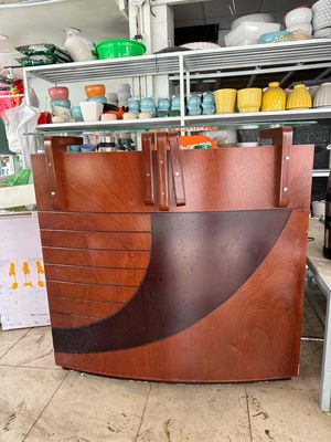 Thanh lý tủ lễ tân kèm ghế. Mua bán Đồ dùng văn phòng tại Quận 11 Tp Hồ Chí Minh được đăng bởi Lâm Nguyễn Bá Lộc