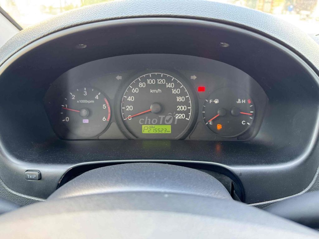 Hyundai Grand Starex 2011 Van 3 chỗ máy dầu AT. Mua bán Ô tô tại Quận Bắc Từ Liêm Hà Nội được đăng bởi Tô Văn Tiến hình 11